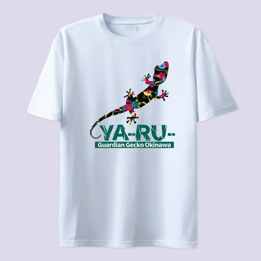 YA-RU- ヤールー紅型 ブラック / 白T (Gardian Gecko Bingata)